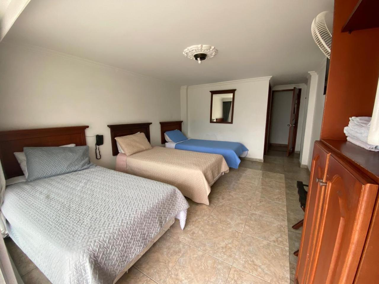 Hotel Juan De La Vega La Vega  Zimmer foto